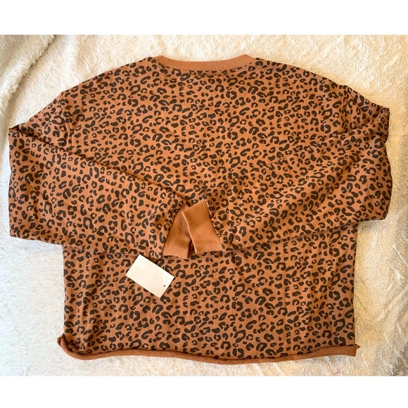 NWT 🐆 BlankNYC crop sweatshirt crewneck 🐆 - Picture 8 of 9